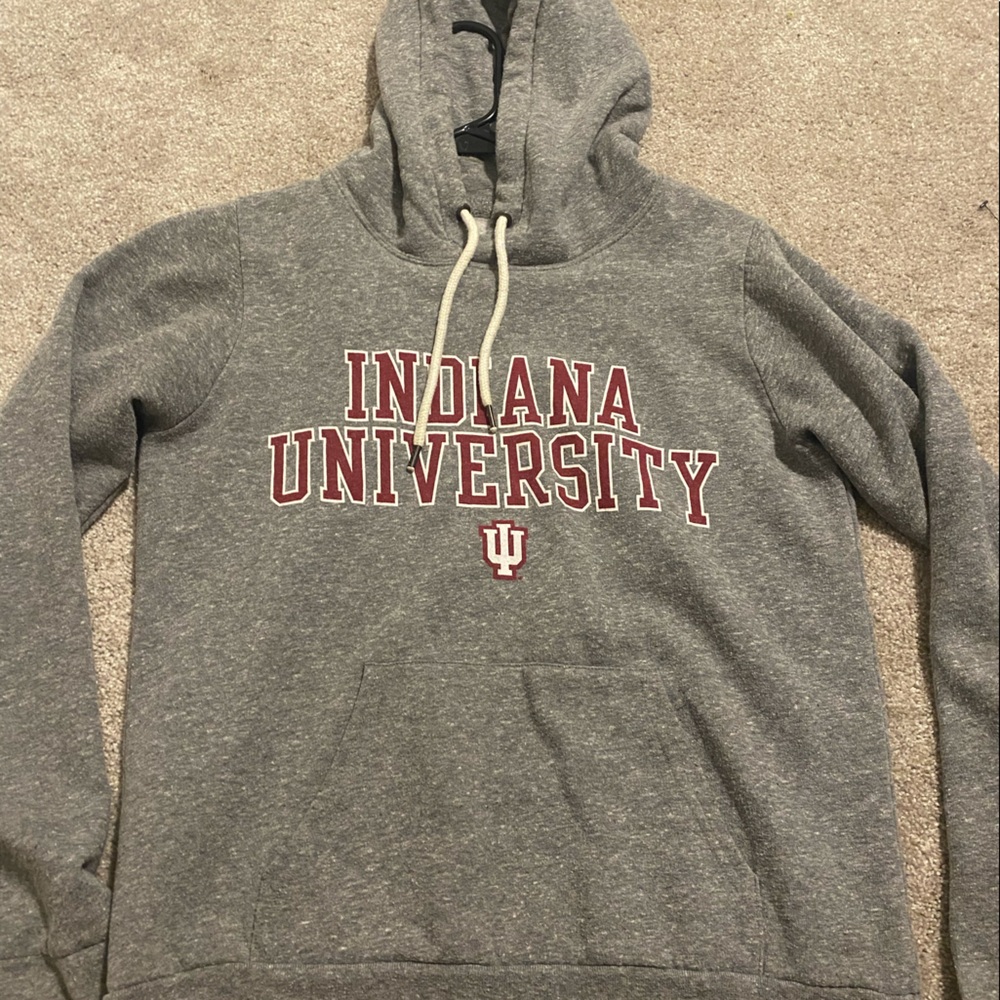 IU sweatshirt